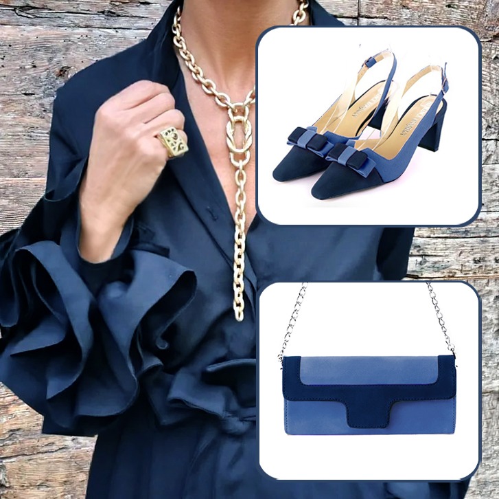 Escarpins bride arrière avec un noeud et pochette pour cérémonie assortis à une tenue bleu marine et bleu électrique.