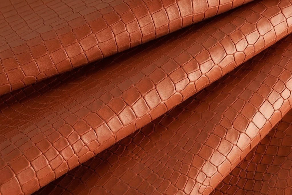 Terracotta orange crocodile-print leather for pumps, heels, clutches, boots... - F. KOOIJMAN Paris