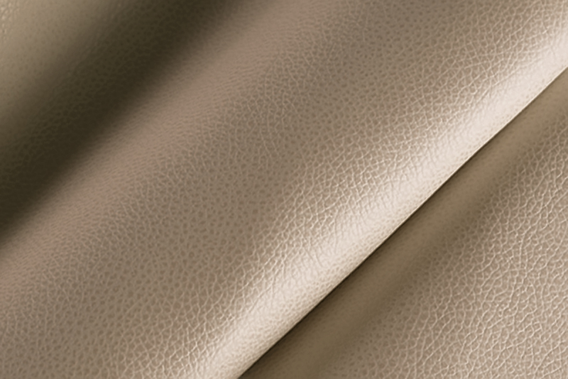 Beige grained leather for shoes and bags - Florence KOOIJMAN