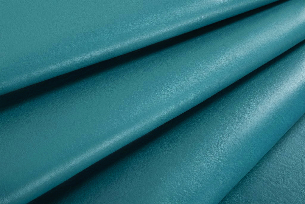 Turquoise blue smooth leather for pumps, heels, clutches, boots... - F. KOOIJMAN Paris