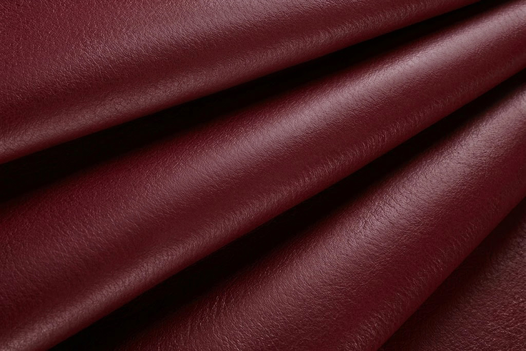 Burgundy red smooth leather for pumps, heels, clutches, boots... - F. KOOIJMAN Paris