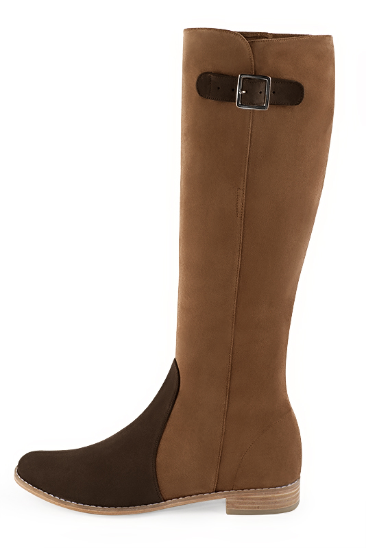 Dark brown women's knee-high boots with buckles. Round toe. Flat leather soles. Made to measure. Profile view - Florence KOOIJMAN