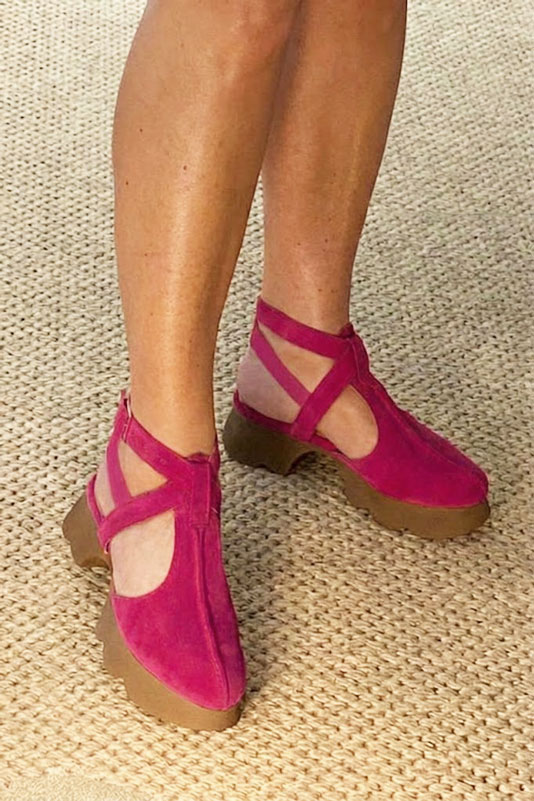 Dress T-strap closed-toe heels in fuchsia pink leather with  and  - Top view