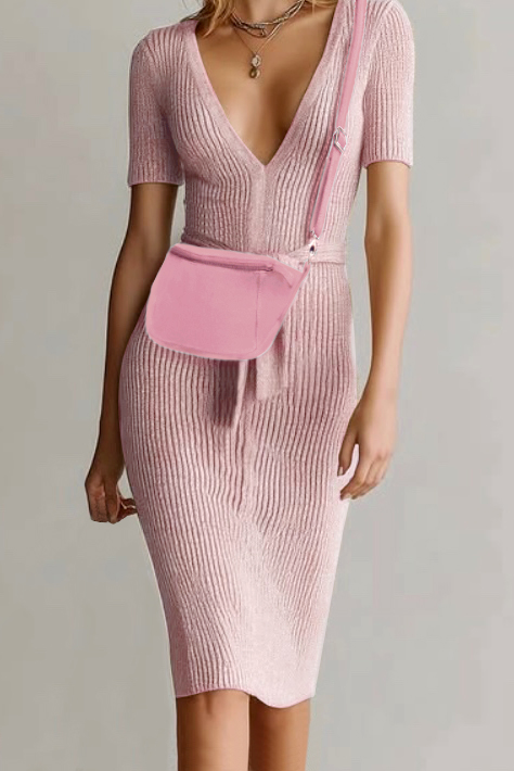 Dress handbag in carnation pink leather - Worn view
