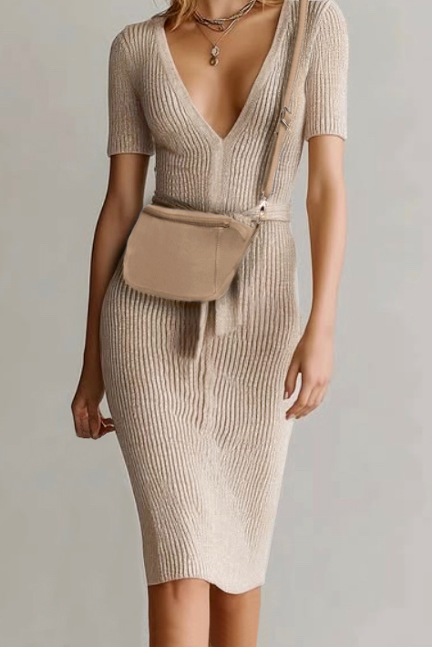 Dress handbag in tan beige leather - Worn view