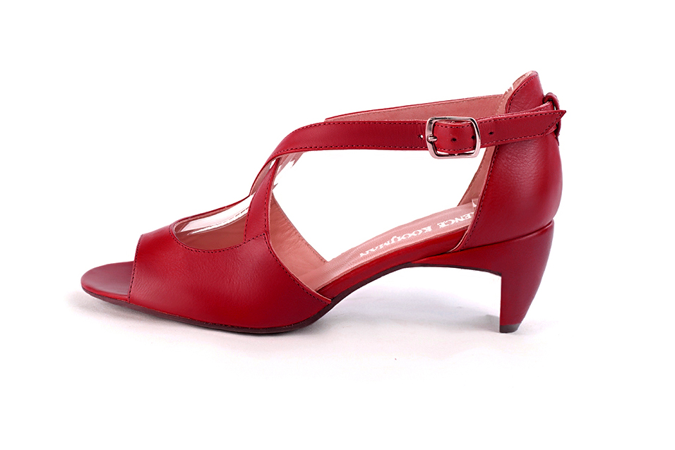 Cardinal red elegant sandals with crossed straps across the instep, closed at the back. Round toe. Medium comma heels. - Florence KOOIJMAN