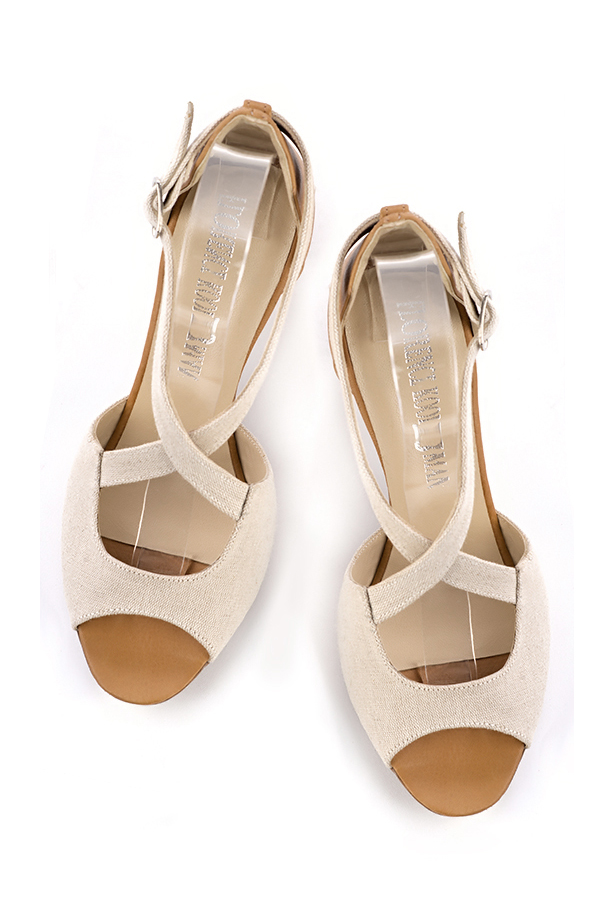 Women's natural beige and camel beige elegant sandals closed at the back with crossed straps. Round toe. High kitten heels - Top view
