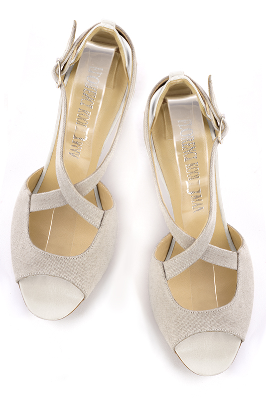 Natural beige and off white women's closed back sandals, with crossed straps. Round toe. High kitten heels. Top view - Florence KOOIJMAN