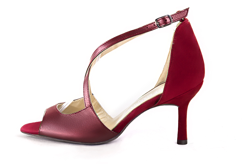 Burgundy red women's closed back sandals, with crossed straps. Square toe. High slim heel. Profile view - Florence KOOIJMAN