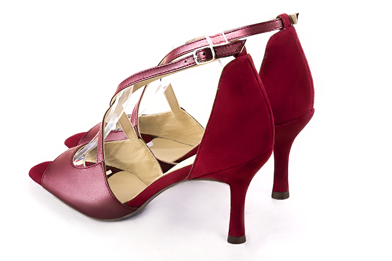 Burgundy red women's closed back sandals, with crossed straps. Square toe. High slim heel. Rear view - Florence KOOIJMAN