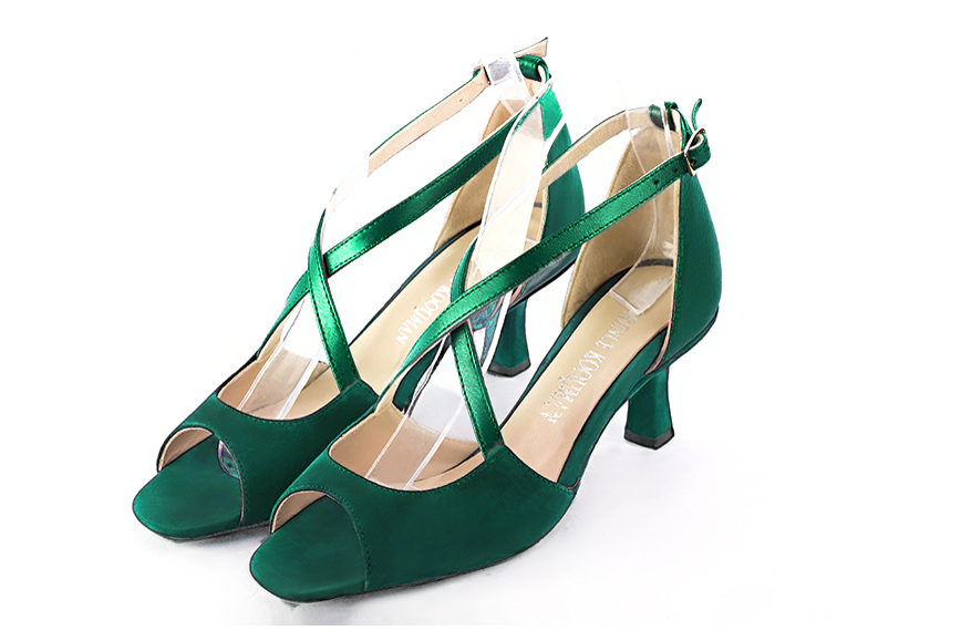 Forest green women's closed back sandals, with crossed straps. Square toe. Medium spool heels. Front view - Florence KOOIJMAN