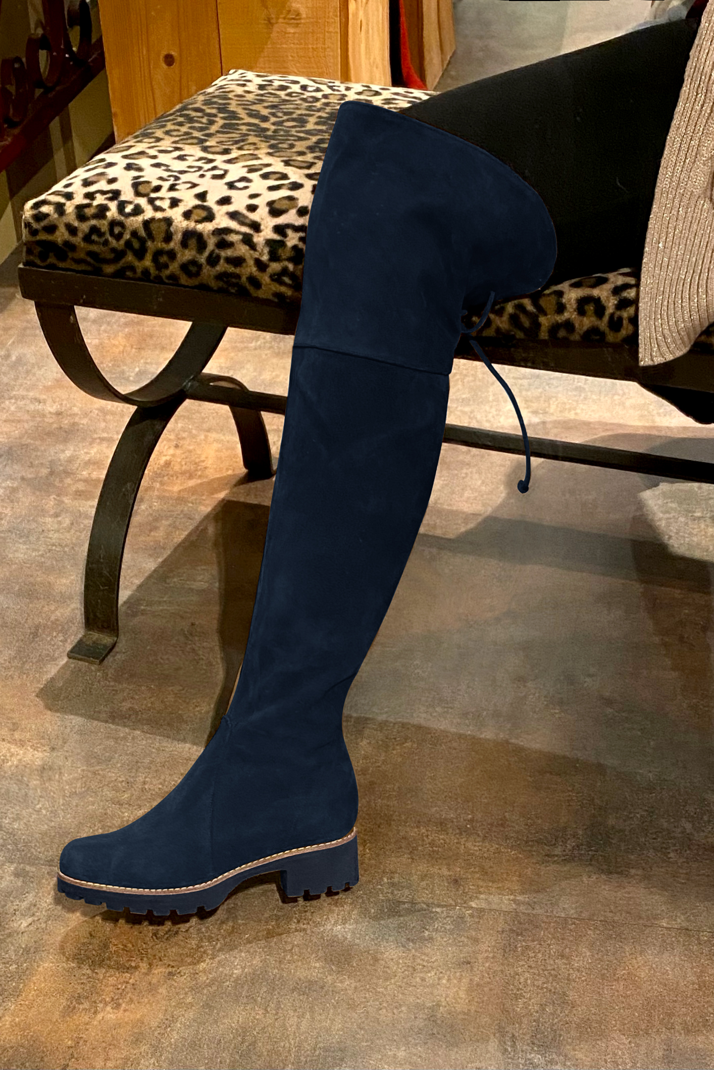 Navy blue leather thigh-high Round Low rubber soles