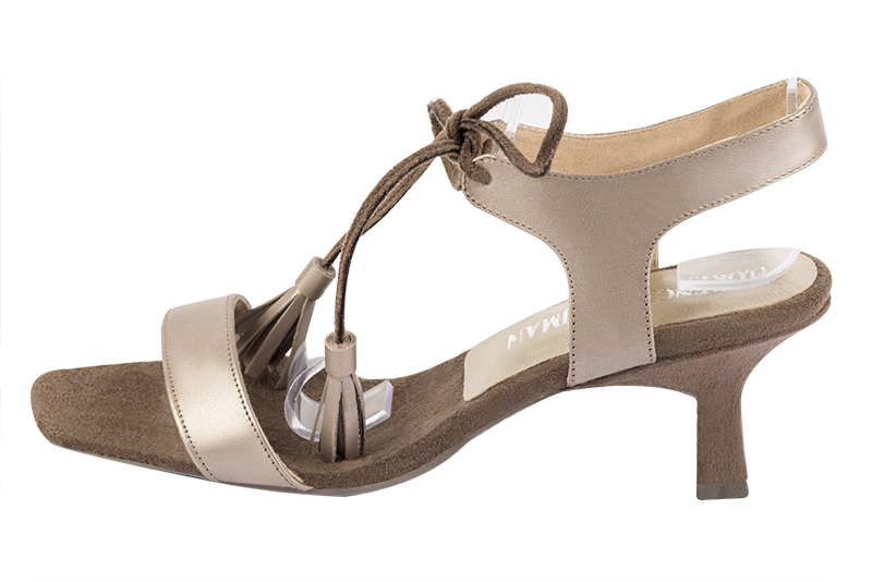 Tan beige and chocolate brown women's fully open sandals, with an instep strap. Square toe. Medium spool heels. Profile view - Florence KOOIJMAN