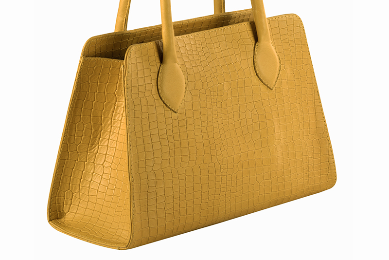 Mustard yellow women's dress handbag, matching pumps and belts. Front view - Florence KOOIJMAN