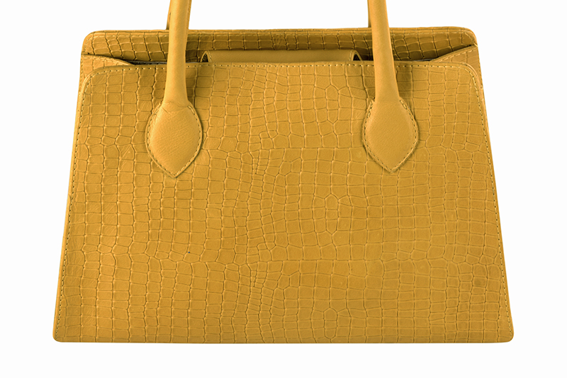 Mustard yellow women's dress handbag, matching pumps and belts. Profile view - Florence KOOIJMAN