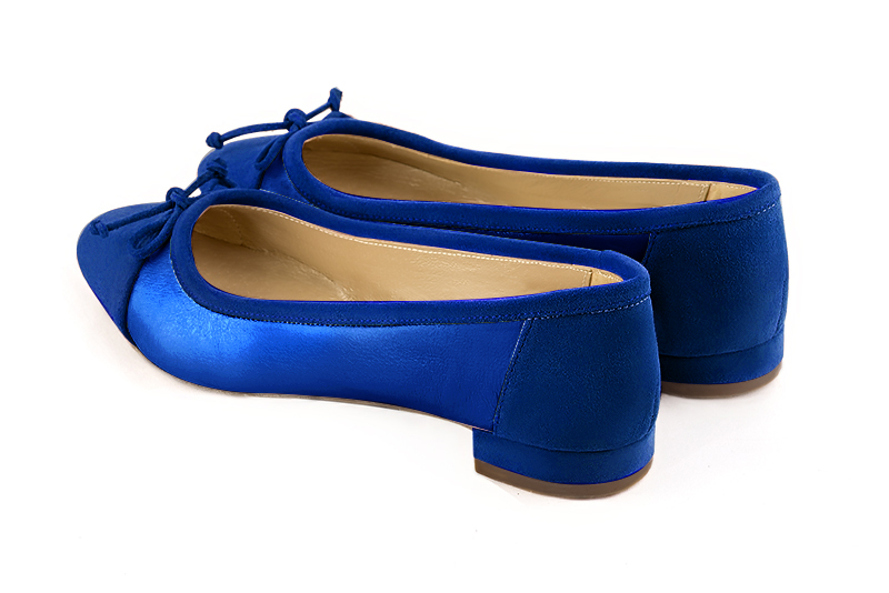 Electric blue women's ballet pumps, with low heels. Round toe. Flat block heels. Rear view - Florence KOOIJMAN