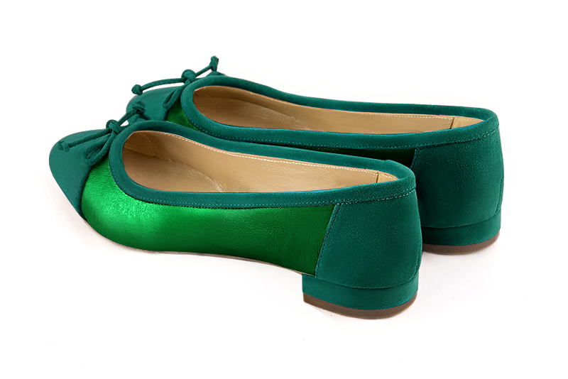 Emerald green women's ballet pumps, with low heels. Round toe. Flat block heels. Rear view - Florence KOOIJMAN