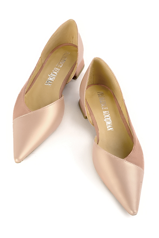 Gold and biscuit beige women's open arch dress pumps. Pointed toe. Flat flare heels. Top view - Florence KOOIJMAN