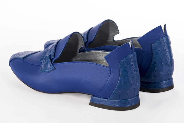 Electric blue women's fashion loafers. Round toe. Flat block heels. Rear view - Florence KOOIJMAN