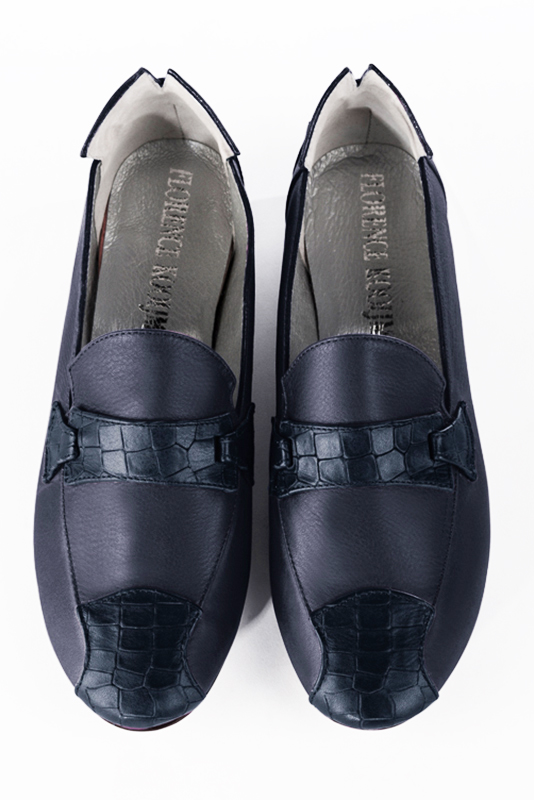 Navy blue women's fashion loafers. Round toe. Flat block heels. Top view - Florence KOOIJMAN