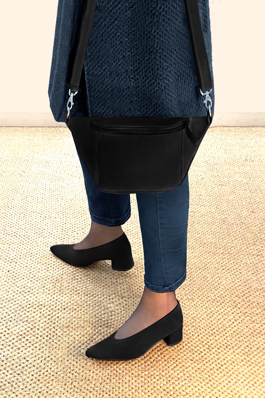 French elegance and refinement for these matt black dress pumps, with a round neckline, 
                available in many subtle leather and colour combinations. To be declined according to your choice of materials and colors.
This beautiful enveloping pump will fit your foot without binding it.
Find the spirit of the "Eigthies" in its look. 
                Matching clutches for parties, ceremonies and weddings.   
                You can customize these shoes to perfectly match your tastes or needs, and have a unique model.  
                Choice of leathers, colours, knots and heels. 
                Wide range of materials and shades carefully chosen.  
                Rich collection of flat, low, mid and high heels.  
                Small and large shoe sizes - Florence KOOIJMAN