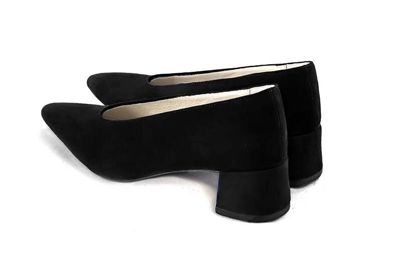 Matt black women's dress pumps, with a round neckline. Tapered toe. Low flare heels. Rear view - Florence KOOIJMAN