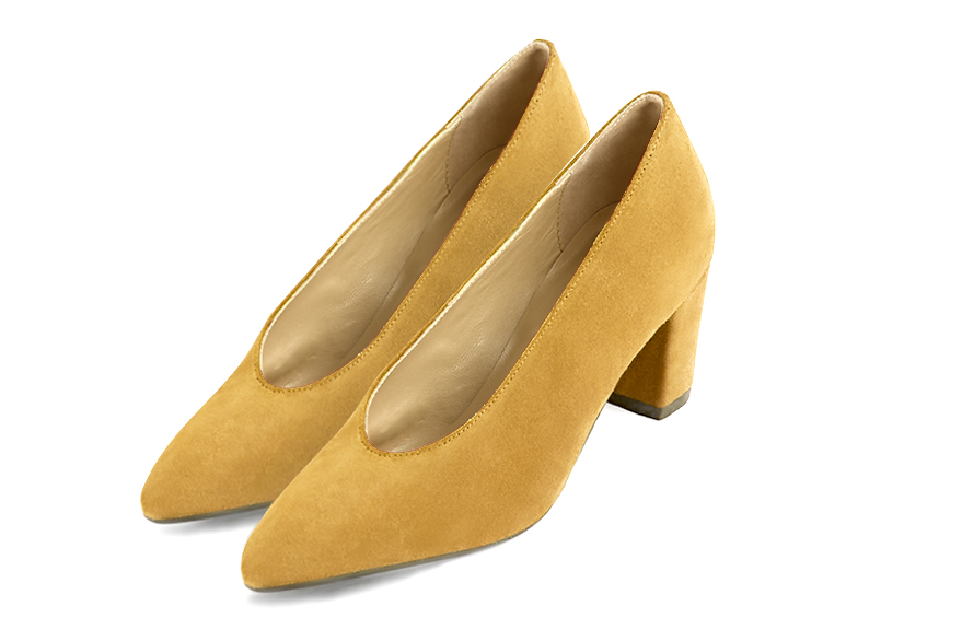 Mustard yellow women's dress pumps, with a round neckline. Tapered toe. Medium block heels. Front view - Florence KOOIJMAN