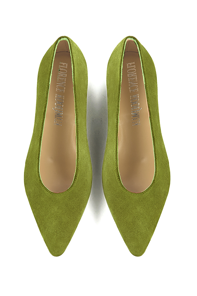 Pistachio green women's dress pumps, with a round neckline. Tapered toe. Medium block heels. Top view - Florence KOOIJMAN