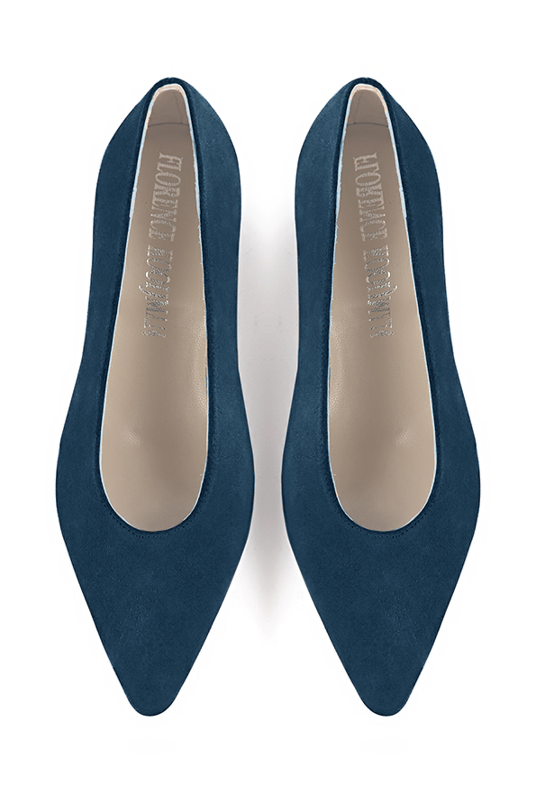 Peacock blue women's dress pumps, with a round neckline. Tapered toe. Medium comma heels. Top view - Florence KOOIJMAN