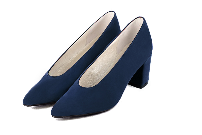 Navy blue women's dress pumps, with a round neckline. Tapered toe. Medium block heels. Front view - Florence KOOIJMAN