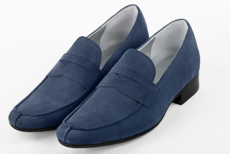 Denim blue dress loafers for men. Round toe. Flat leather soles - Florence KOOIJMAN