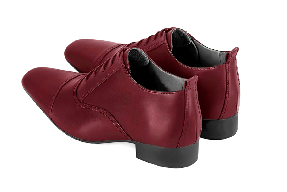 Burgundy red women's elegant lace-up shoes. Round toe. Flat leather soles. Rear view - Florence KOOIJMAN