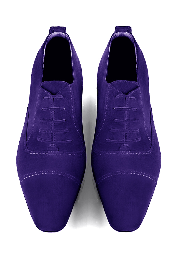 Violet purple lace-up dress shoes for men. Round toe. Flat leather soles. Top view - Florence KOOIJMAN