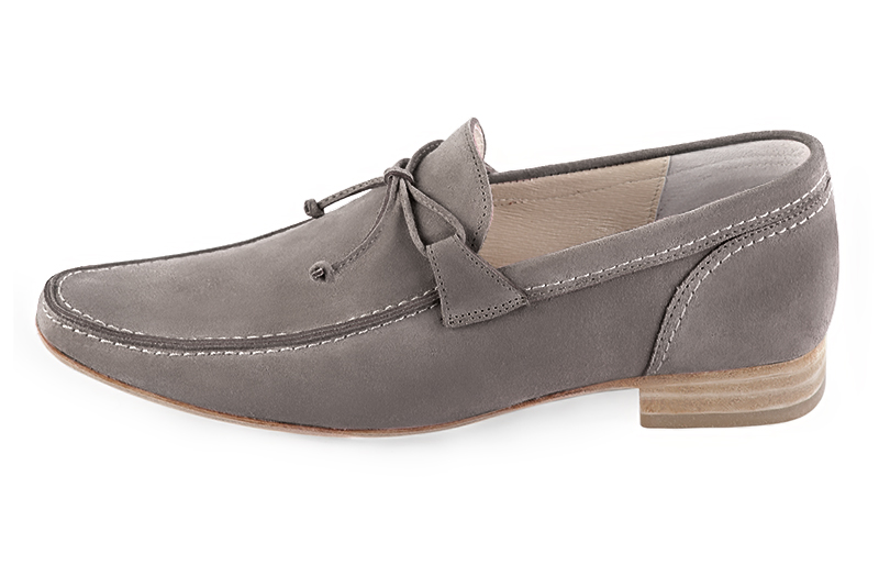 Pebble grey dress loafers for men. Round toe. Flat leather soles. Profile view - Florence KOOIJMAN