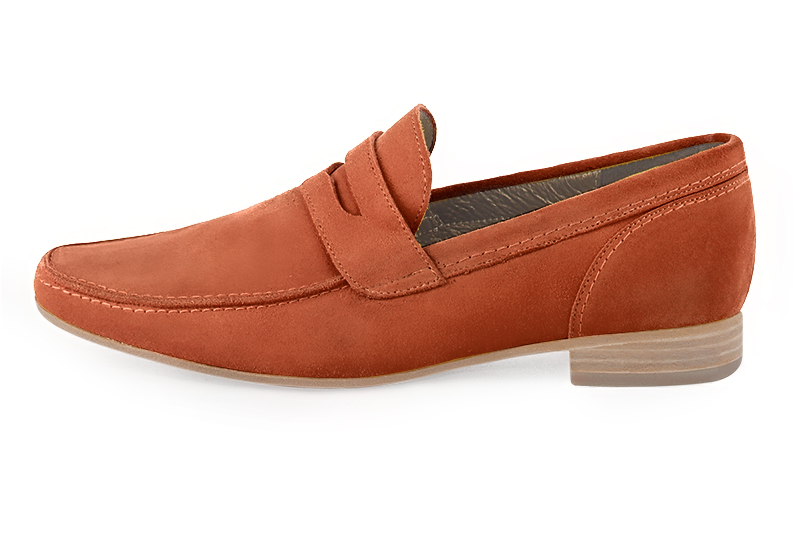 Terracotta orange dress loafers for men. Round toe. Flat leather soles. Profile view - Florence KOOIJMAN