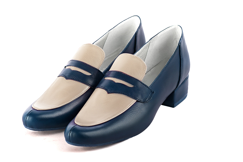Navy blue and champagne white women's essential loafers. Round toe. Low block heels. Front view - Florence KOOIJMAN