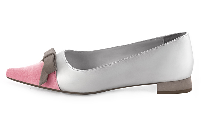 Carnation pink, light silver and pebble grey women's ballet pumps, with low heels. Pointed toe. Flat flare heels. Profile view - Florence KOOIJMAN