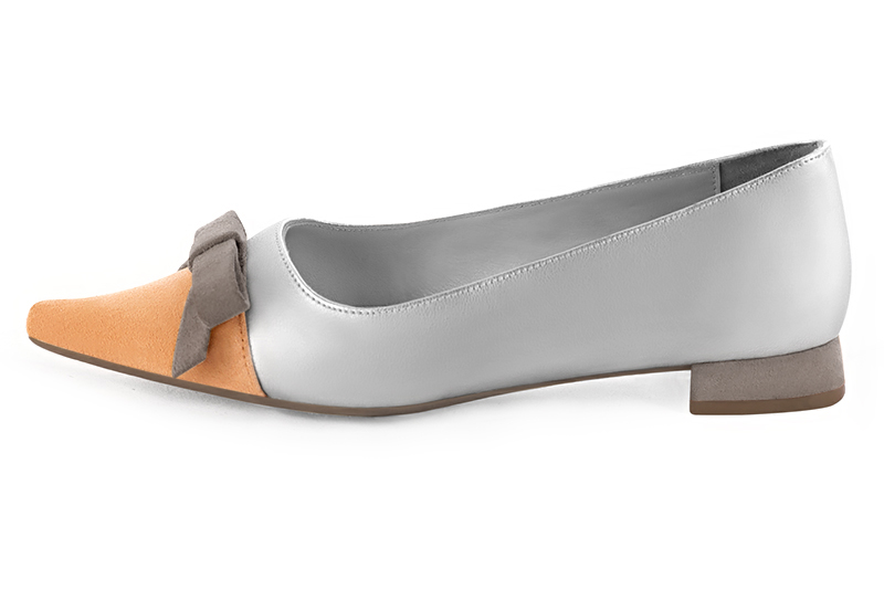 Marigold orange, light silver and pebble grey women's ballet pumps, with low heels. Pointed toe. Flat flare heels. Profile view - Florence KOOIJMAN