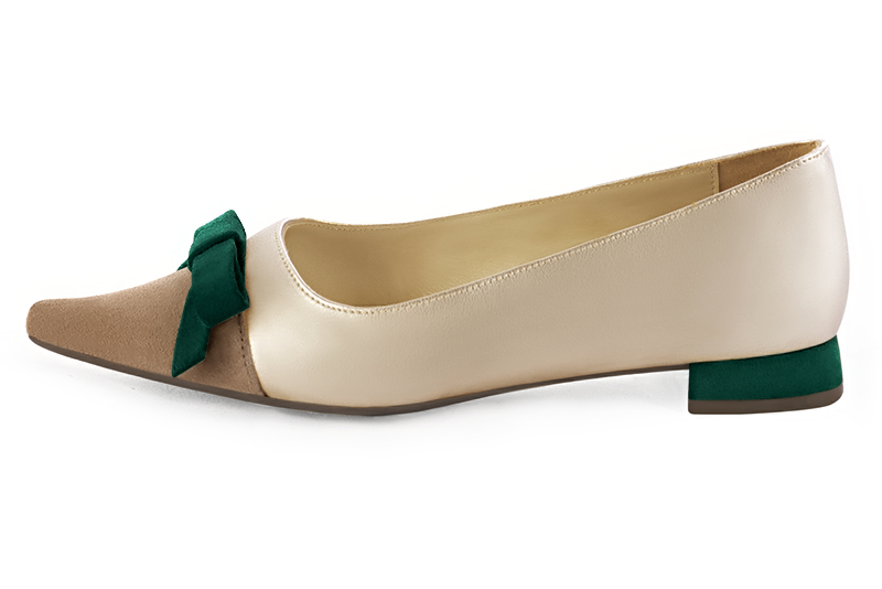 Biscuit beige, gold and forest green women's ballet pumps, with low heels. Pointed toe. Flat flare heels. Profile view - Florence KOOIJMAN
