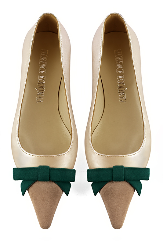 Biscuit beige, gold and forest green women's ballet pumps, with low heels. Pointed toe. Flat flare heels. Top view - Florence KOOIJMAN