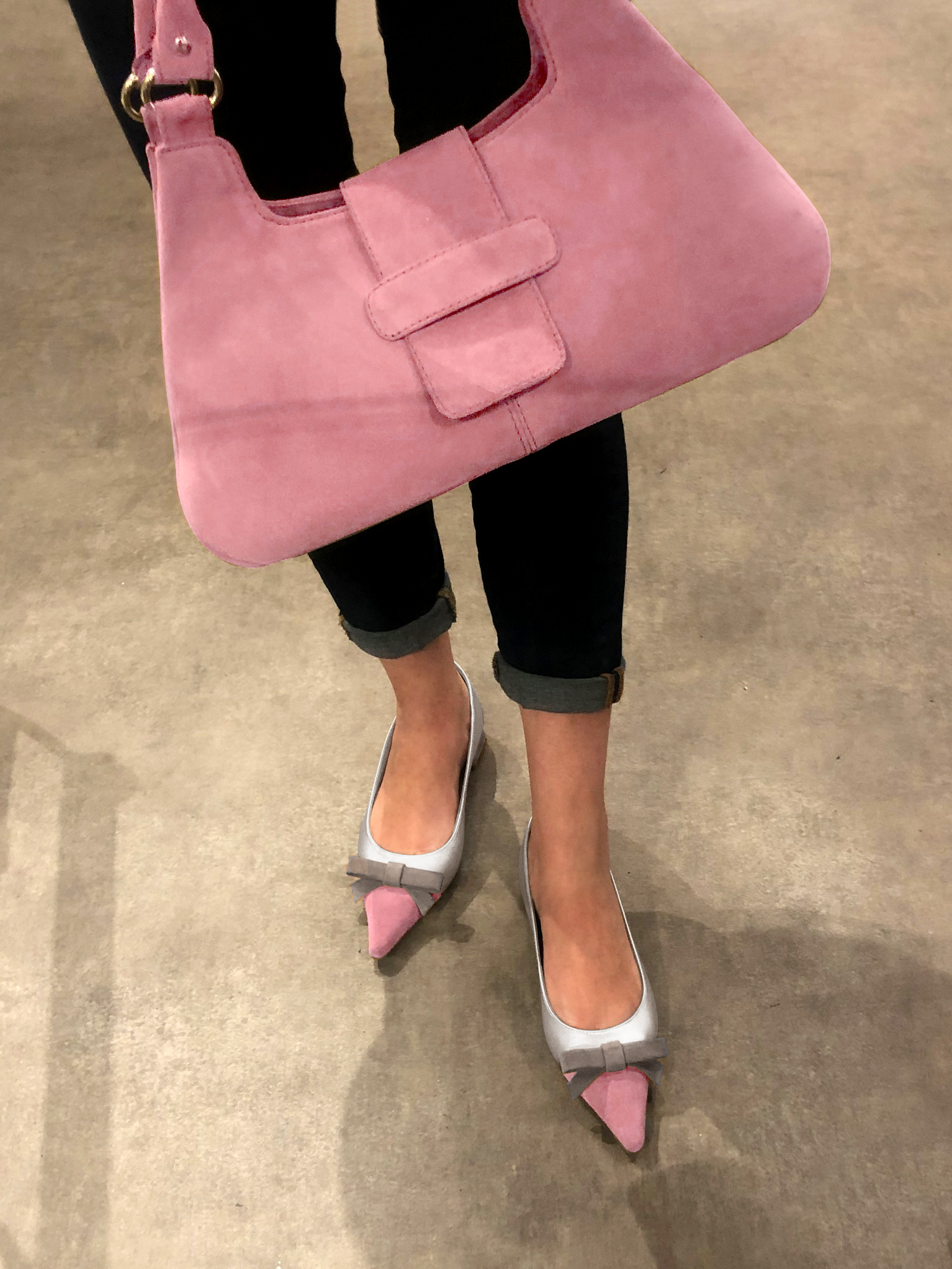 Carnation pink, light silver and pebble grey women's ballet pumps, with low heels. Pointed toe. Flat flare heels. Worn view - Florence KOOIJMAN