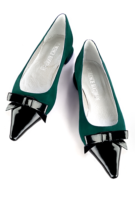 Gloss black and forest green women's ballet pumps, with low heels. Pointed toe. Flat flare heels. Top view - Florence KOOIJMAN