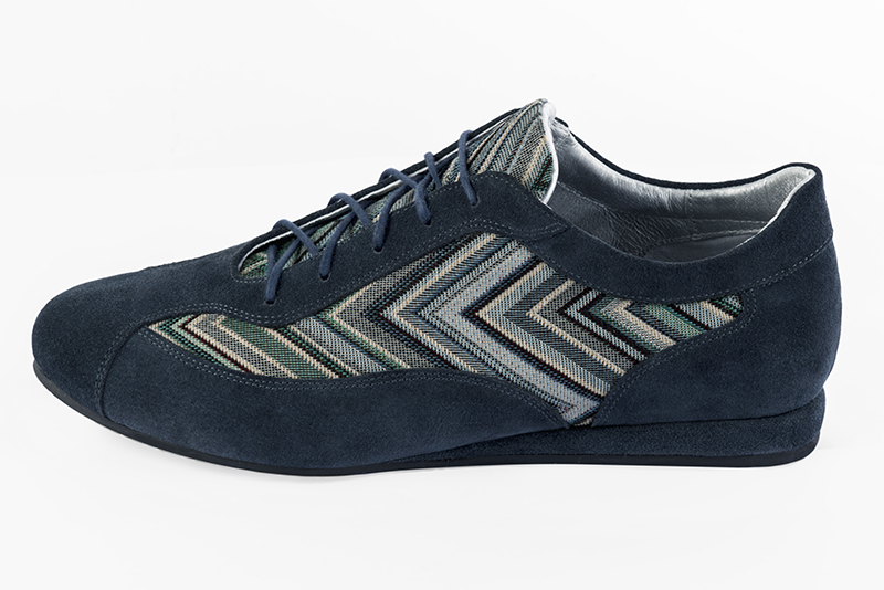 Navy blue women's two-tone elegant sneakers. Round toe. Flat wedge soles. Profile view - Florence KOOIJMAN