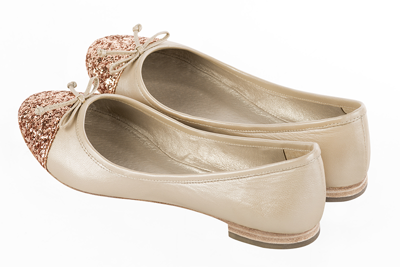Copper gold women's ballet pumps, with flat heels. Round toe. Flat leather soles. Rear view - Florence KOOIJMAN