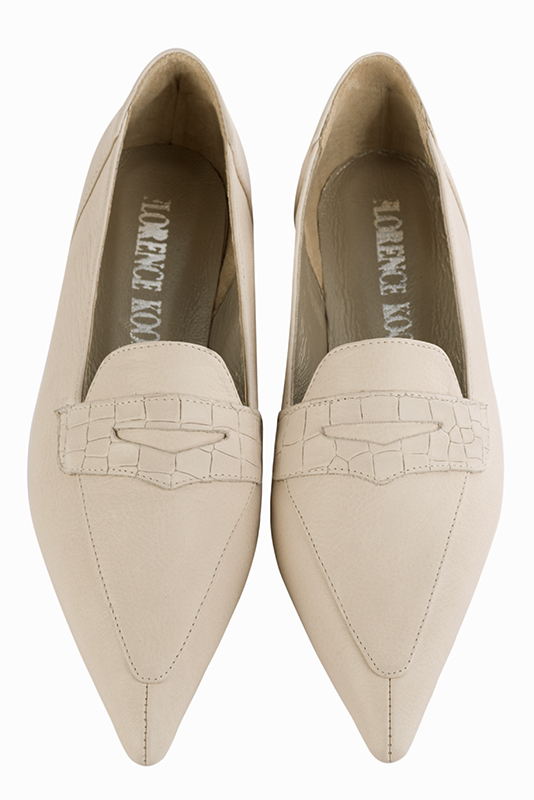 Champagne white women's essential loafers. Pointed toe. Flat rubber soles. Top view - Florence KOOIJMAN