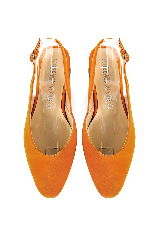 Dress slingback heels in apricot orange leather with thick rubber soles and round toe - Top view