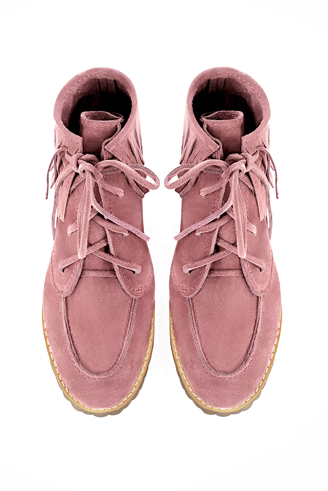 Dusty rose pink women's ankle boots with laces at the front. Round toe. Flat rubber soles. Top view - Florence KOOIJMAN