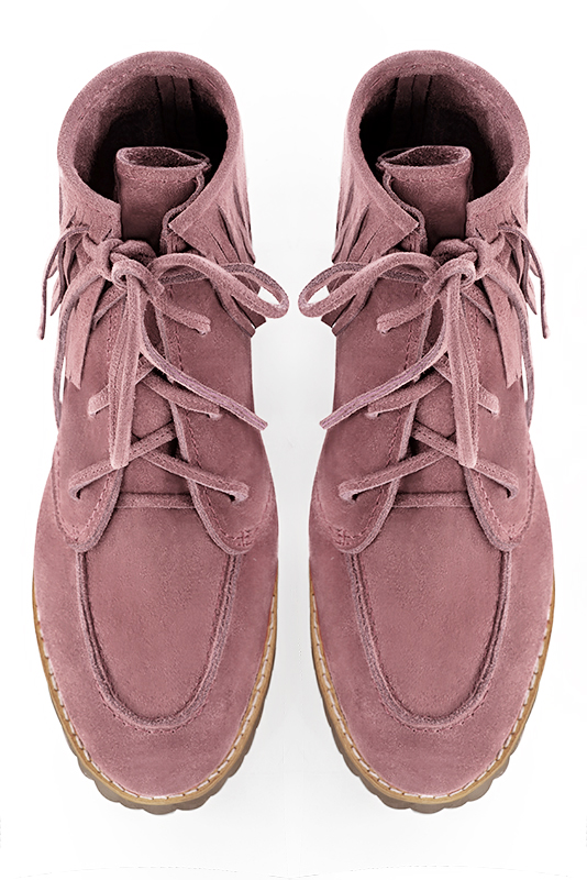Dusty rose pink women's ankle boots with laces at the front. Round toe. Flat rubber soles. Top view - Florence KOOIJMAN