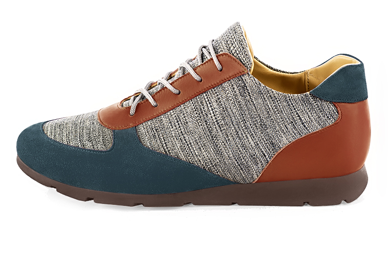 Peacock blue, ash grey and terracotta orange three-tone dress sneakers for men. Round toe. Flat rubber soles. Profile view - Florence KOOIJMAN