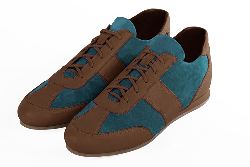 Caramel brown and peacock blue two-tone dress sneakers for men. Round toe. Flat wedge soles - Florence KOOIJMAN